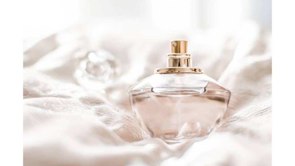 Feminine Perfumes - Perfumes